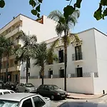 Hotel Carmen By Bossh 2*