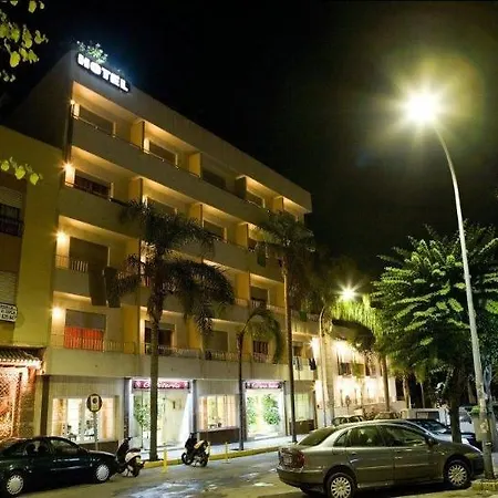 Carmen By Bossh Hotel 2*