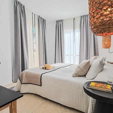 Carmen By Bossh Hotel