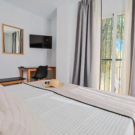Carmen By Bossh Hotel