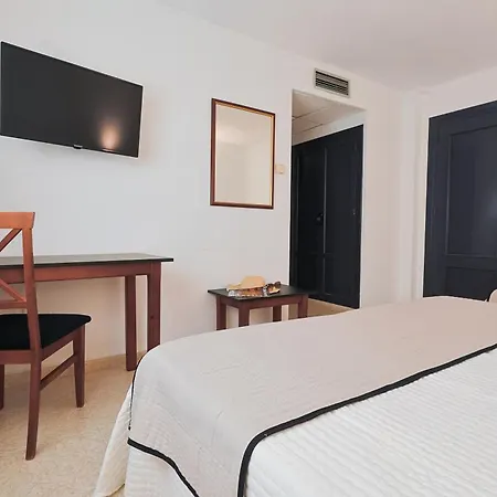 Carmen By Bossh Hotel