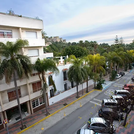 Carmen By Bossh Hotel