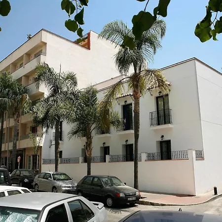 Hotel Carmen By Bossh 2*