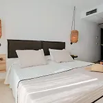 Olas De Hotel 2*