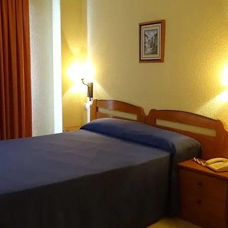 Olas De 2* Almuñécar