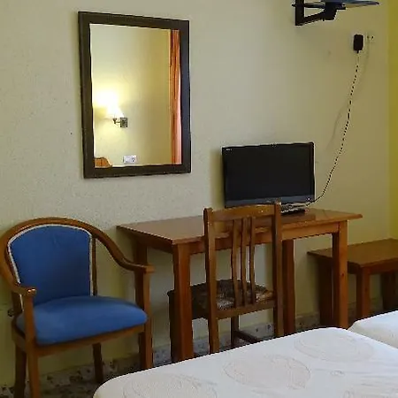Hotel Olas De 2*